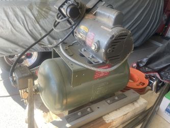 220v 10 Gallon Air Compressor