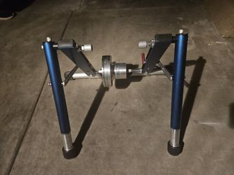 1UP 1 UP Stationary Bike Trainer