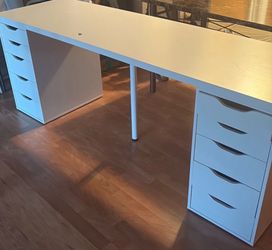 IKEA desk lagkapten/alex