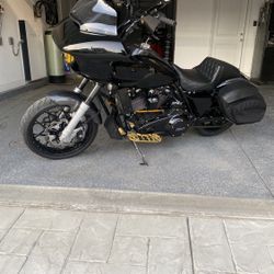 Klock Werks 9” Clear Windshield 