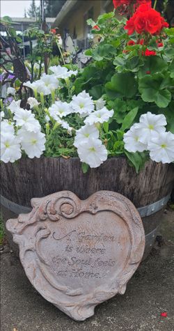 Nice Resin Stepping Stone or Can Hang Garden Decor