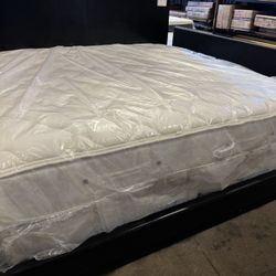 King Size Mattress. 🚚WE DELIVER🚚