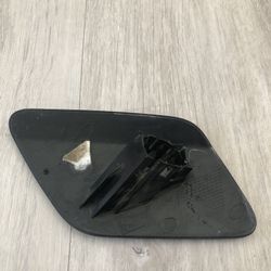 2011 2012 2013 VOLVO S60 Headlight Washer Cover Bumper Cap Driver