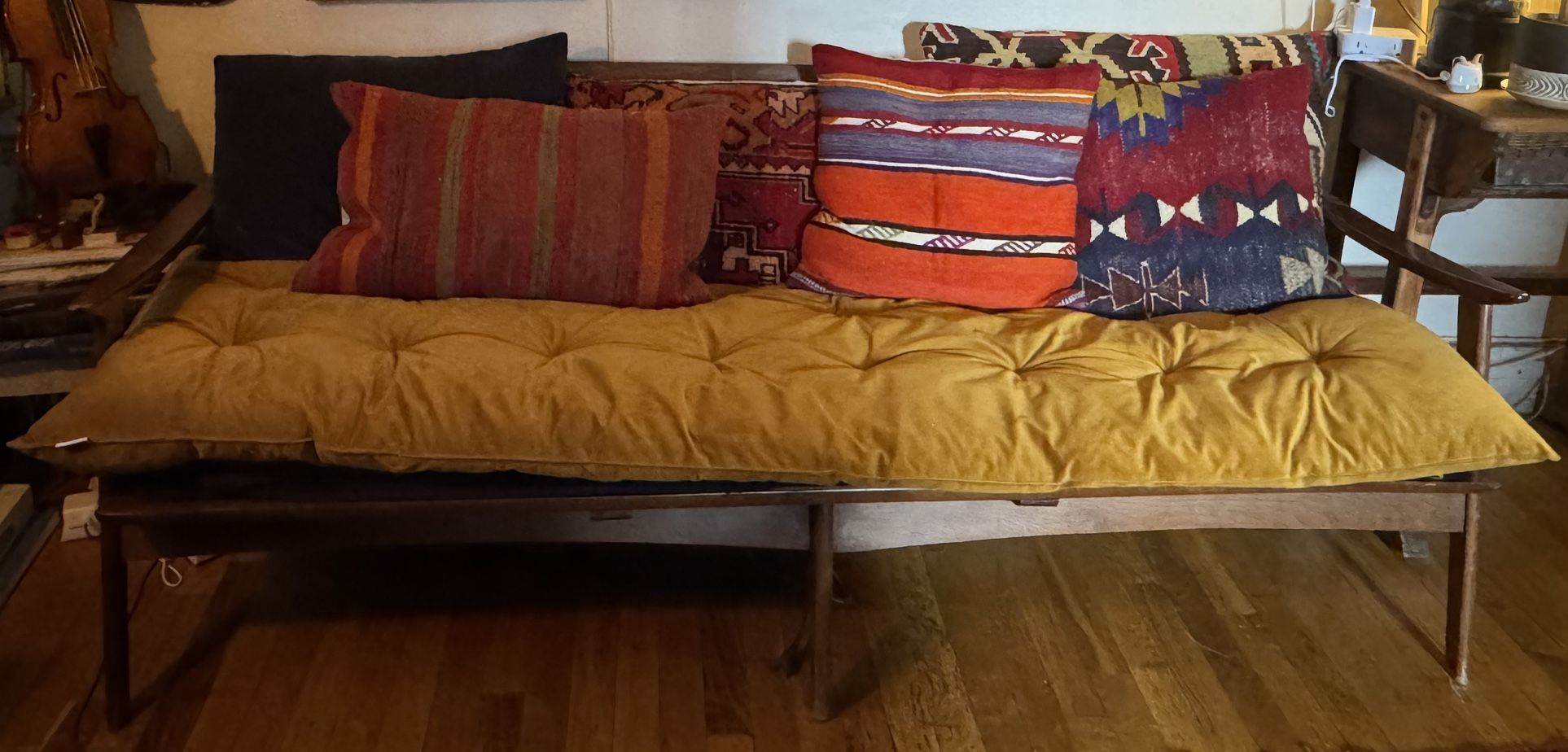 Mid Century Sofa/couch