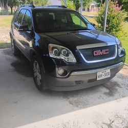 2011 GMC Acadia