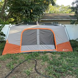New 11 Person 3 Bedroom Tent