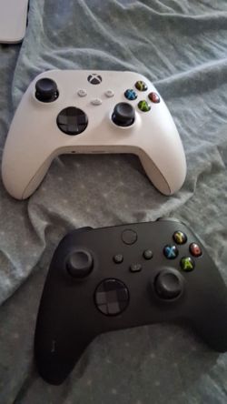 Xbox controllers