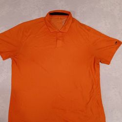 Men's Size Extra Large Tiger Woods Collection Nike Dri-FIT Short Sleeve Shirt