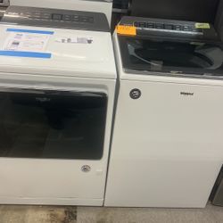 Whirlpool Gas Set New Scratch And Dent 