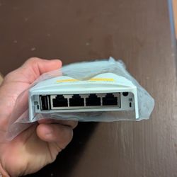 Ruckus 901-H550-US00 H550 2.4GHz 10/100/1000 Indoor Access Point