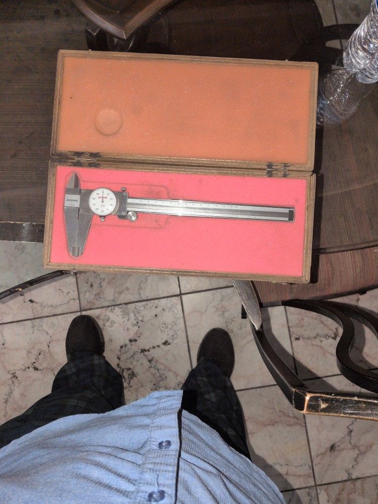 Peacock 20 CM Dial Calipher 20-437