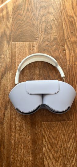 AirPod max purple usb c