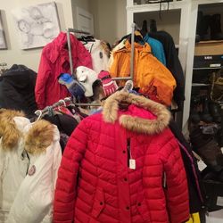 Winter Jackets Boots Snowpants Snowsuit Gloves Goggles All Sizes For Winter Trip 10%Off 