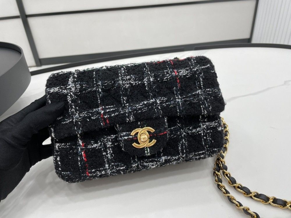 Chanel Black Tweed Bag