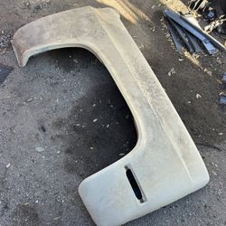 GM New Factory Fender 81/87