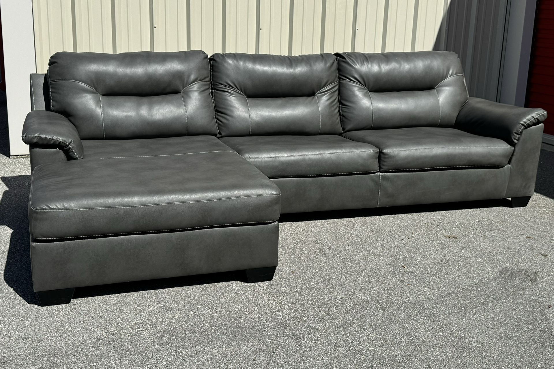 Ashley Furniture 2Piece Grey Leather Sectional Delivery Available for Sale in Cape Coral, FL