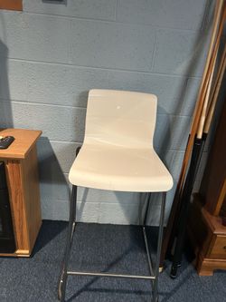 Ikea bar/table chairs