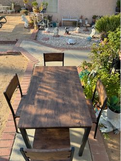 Dinning table