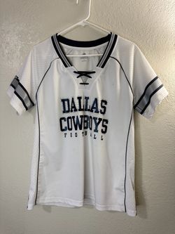 Dallas Cowboys Woman's White jersey with black and silver stripes on sleeves size large