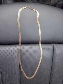 14K Gold Herringbone Chain Necklace 22 inches 8mm 19.38grams