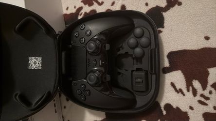 ps5 pro controller MISSING  the BACK PADDLES
