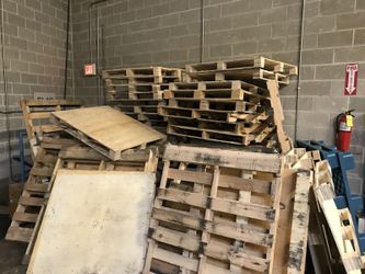 Pallets Various Sizes