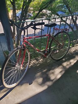 Red Raleigh Womens bike