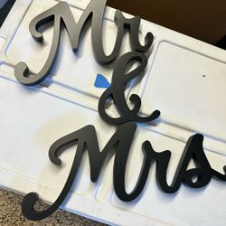 Mr & Mrs Wedding Decor
