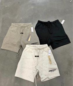 Shorts essentials
