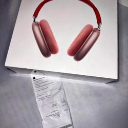AirPod Maxes (red)