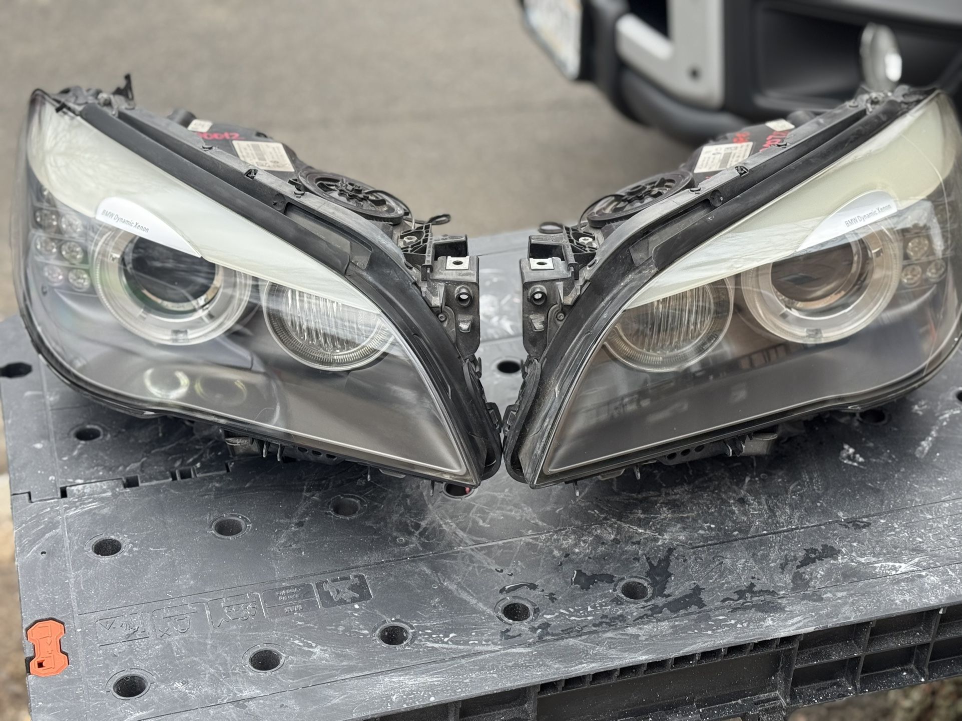 Bmw 750 Headlights