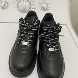 Black Supreme AF1 