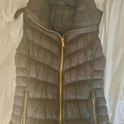 Michael Kors Puffer Vest