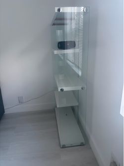 Bookshelf, 5 Levels, white Laminate and glass