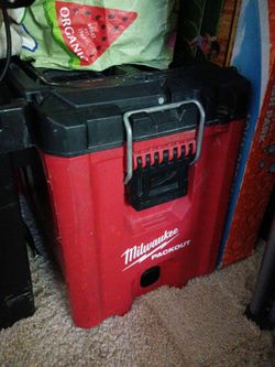 Milwaukee packout