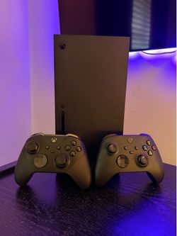 Xbox series x with Elite series 2 controller and 1TB extra Storage