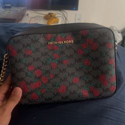Black And Roses Micheal Kors