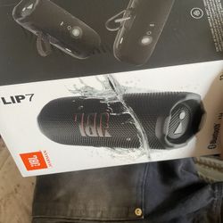 Jbl Flip 7 Used Once 