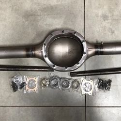 Ford 9 Inch 54 Inch Axle To Axle Length With Thrid Member & Brakes
