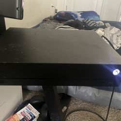 Xbox One X 