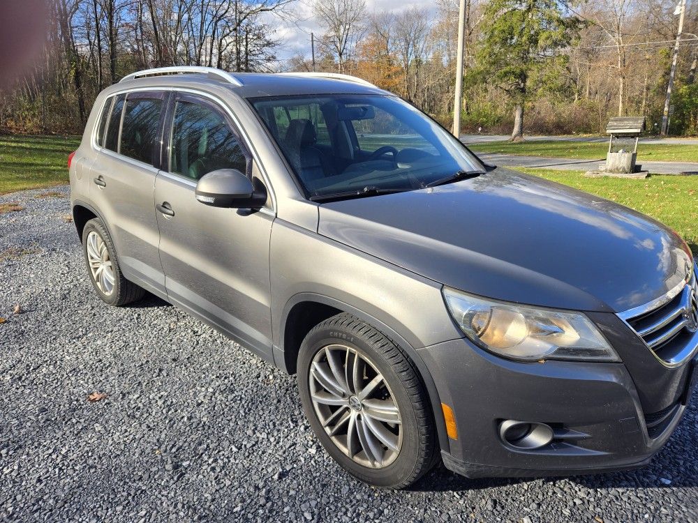 2010 Volkswagen Tiguan