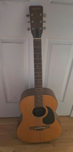Yoyoshi Y130 vintage acoustic guitar