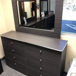 Dresser Grey With Mirror New $359