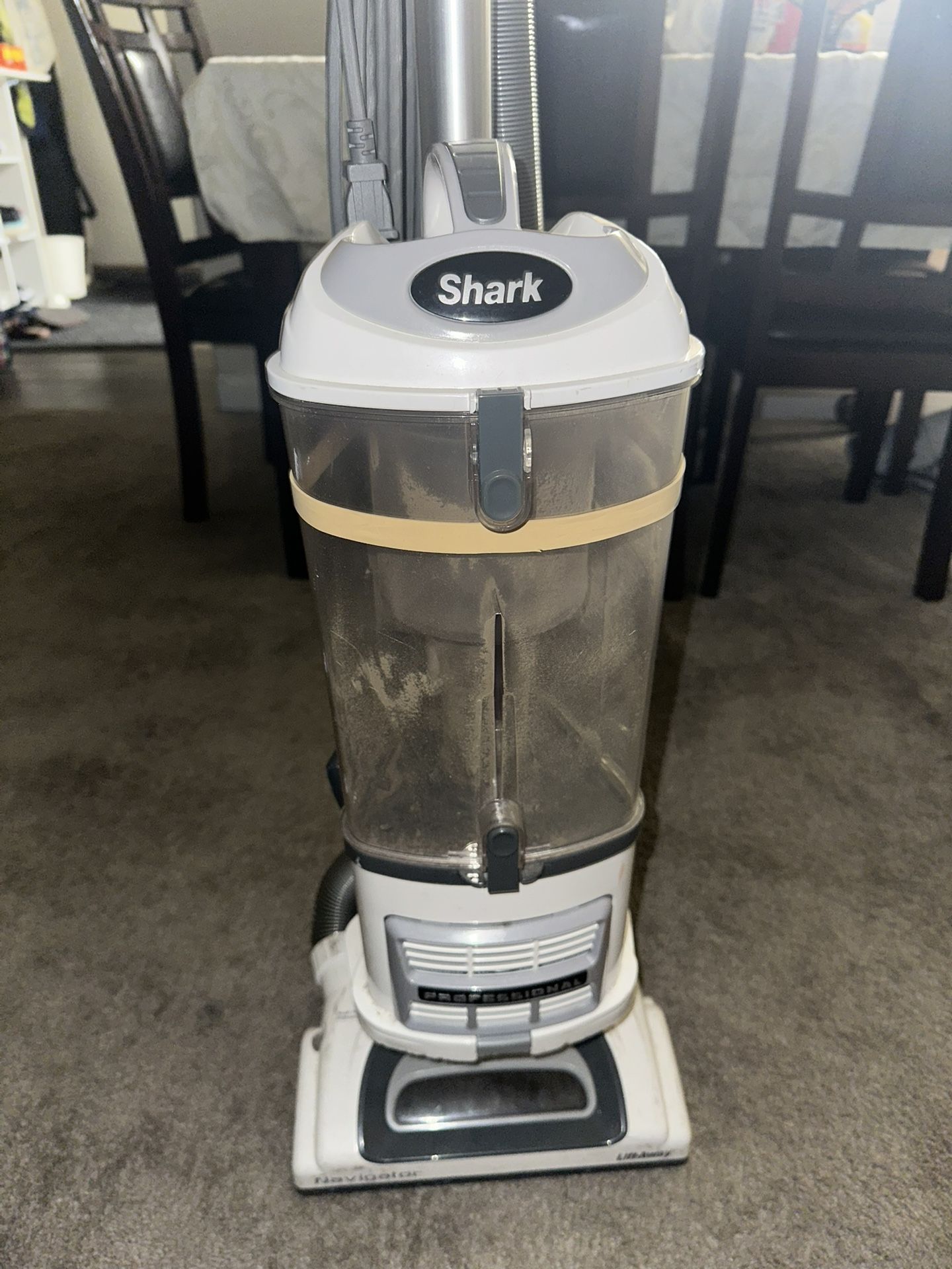 Shark Navigator Lift-away Vacuum