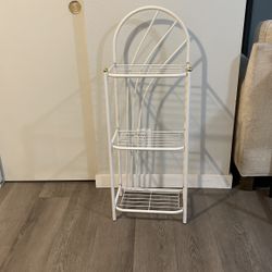 White Shelf