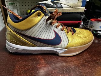 Nike Kobe 4 Protro Gold Medal 