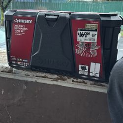 Husky Mechanical Tools
