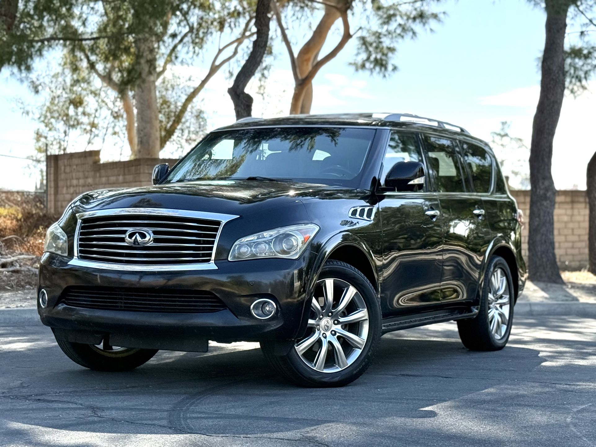 2011 Infiniti Qx56