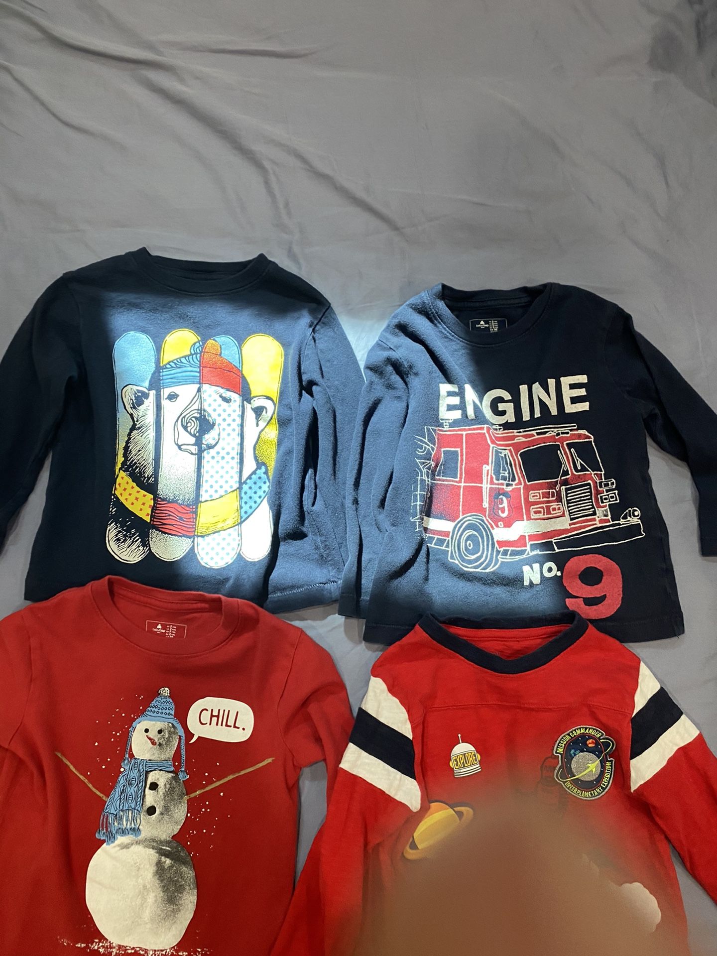 4-2T baby Gap toddler boy shirts