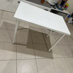 LINNMON / ADILS IKEA Table